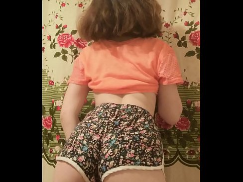 ❤️ Nena jove sexy despullant-se els pantalons curts davant la càmera ❤️❌ Porno al ca.justindianpornx.ru ❤